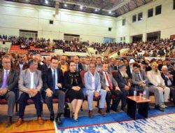 Gadir Hum Bayram, skenderun Alevi Kltrn Aratrma Dernei (AKAD) tarafndan dzenlenen trenle kutland.